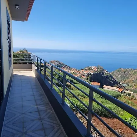 The View * Ponta do Sol (Madeira)